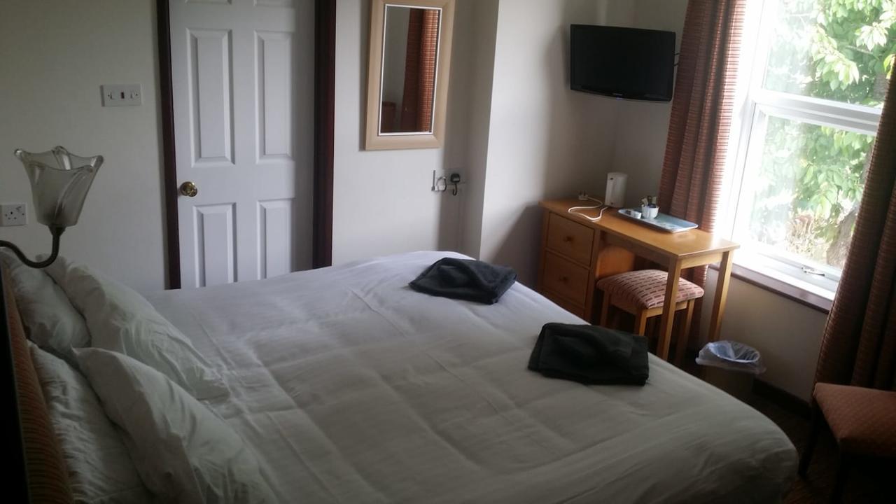 Winston Manor Guesthouse Rooms Churchill  Kültér fotó