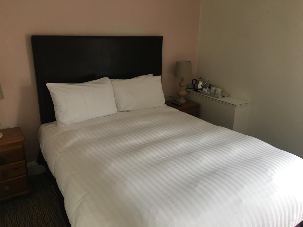 Winston Manor Guesthouse Rooms Churchill  Kültér fotó