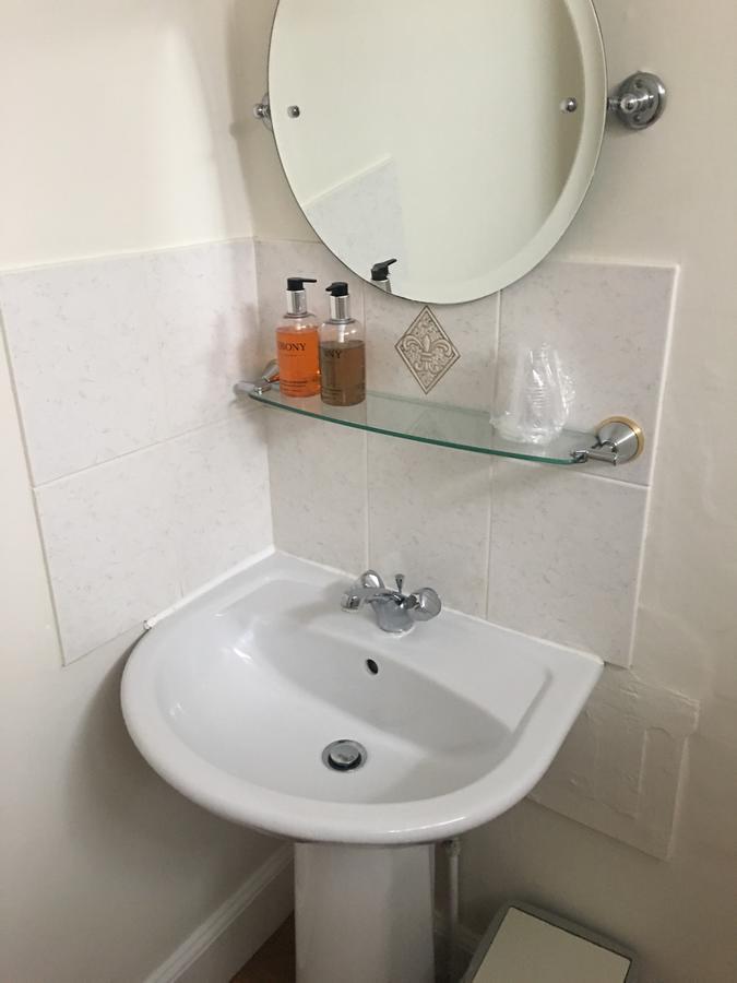 Winston Manor Guesthouse Rooms Churchill  Kültér fotó