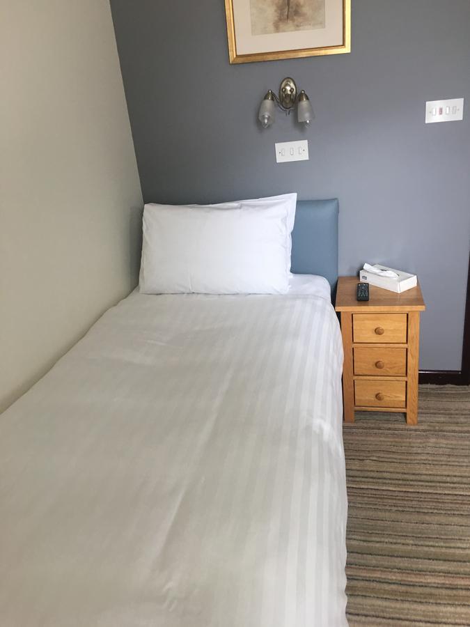 Winston Manor Guesthouse Rooms Churchill  Kültér fotó