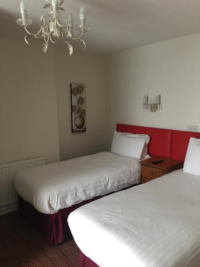 Winston Manor Guesthouse Rooms Churchill  Kültér fotó