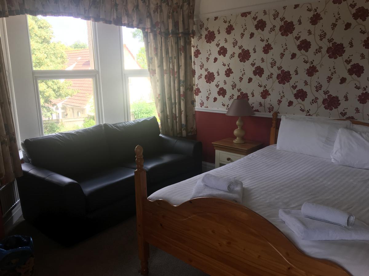 Winston Manor Guesthouse Rooms Churchill  Kültér fotó